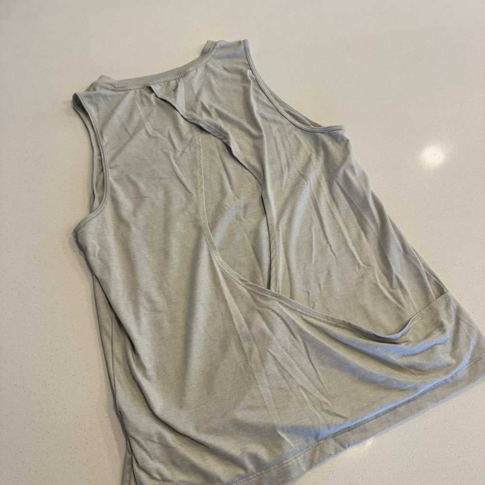 Fabletics Light Gray Draped Back Tank Top